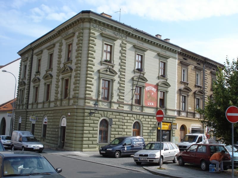 Historické fasády – Plzeň – Pod Všemi svatými 2